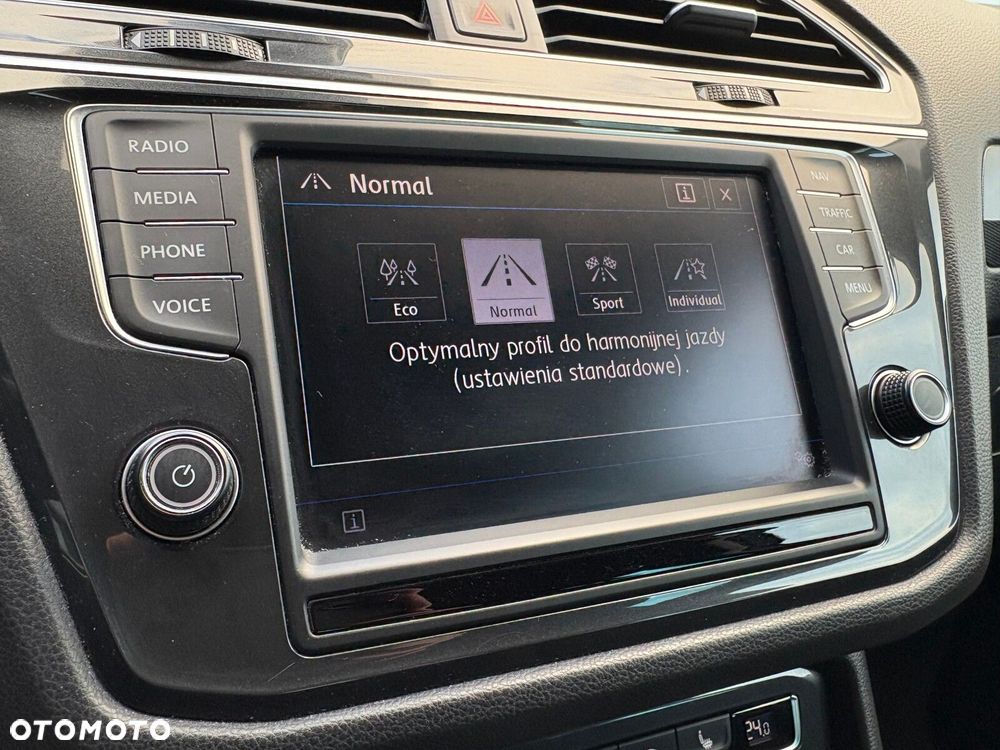 Volkswagen Tiguan 2.0 TSI BMT 4Mot Highline DSG - 35