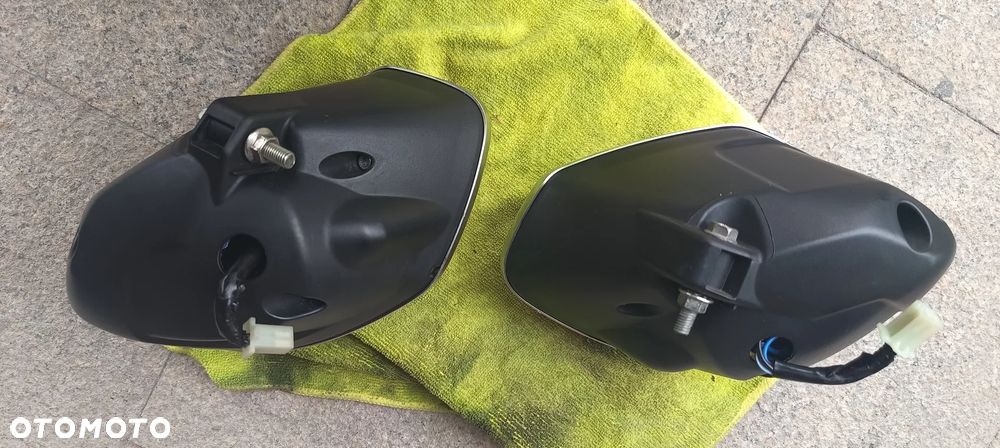 TRIUMPH STREET TRIPLE 675 1050 SPEED TRIPLE LAMPA PRZÓD REFLEKTOR STELAŻ - 11