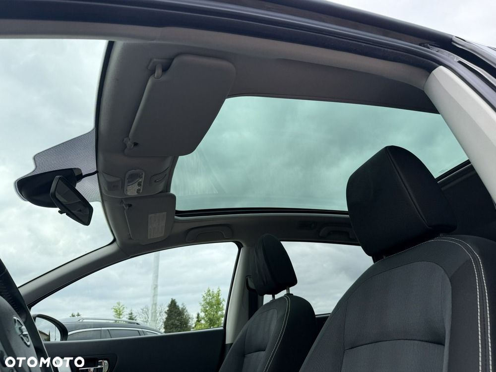 Nissan Qashqai+2 2.0 dCi DPF tekna - 24