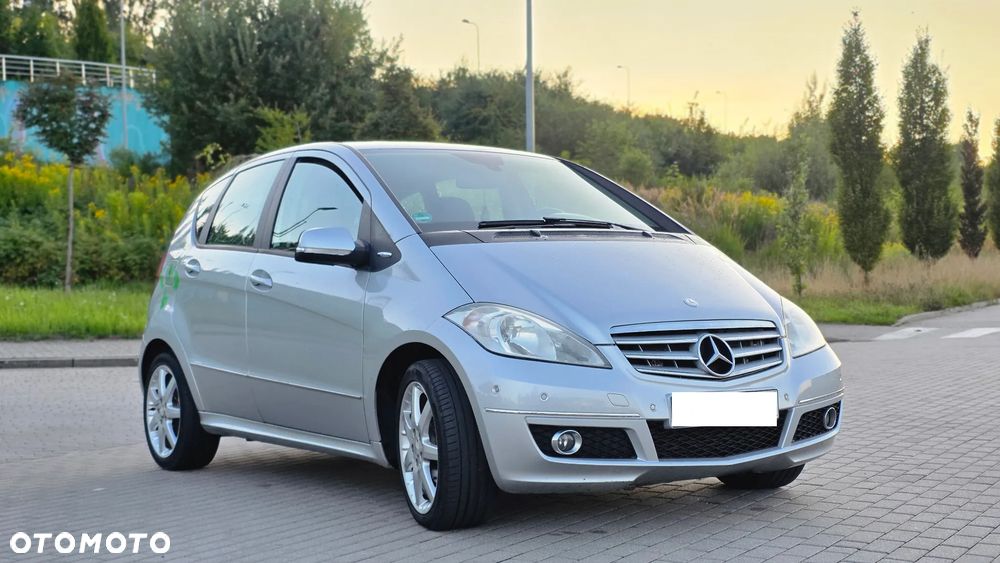 Mercedes-Benz Klasa A 180 CDI Autotronic Avantgarde - 2
