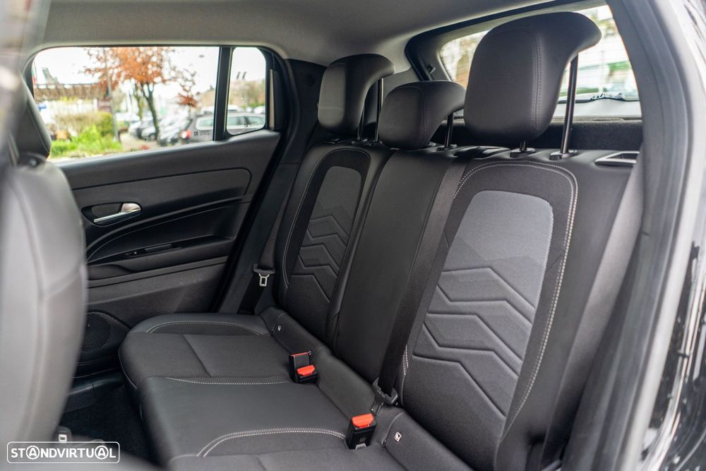 Jeep Avenger 1.2 GSE T3 Altitude - 58