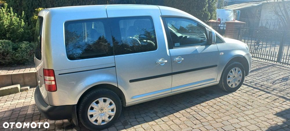 Volkswagen Caddy - 26