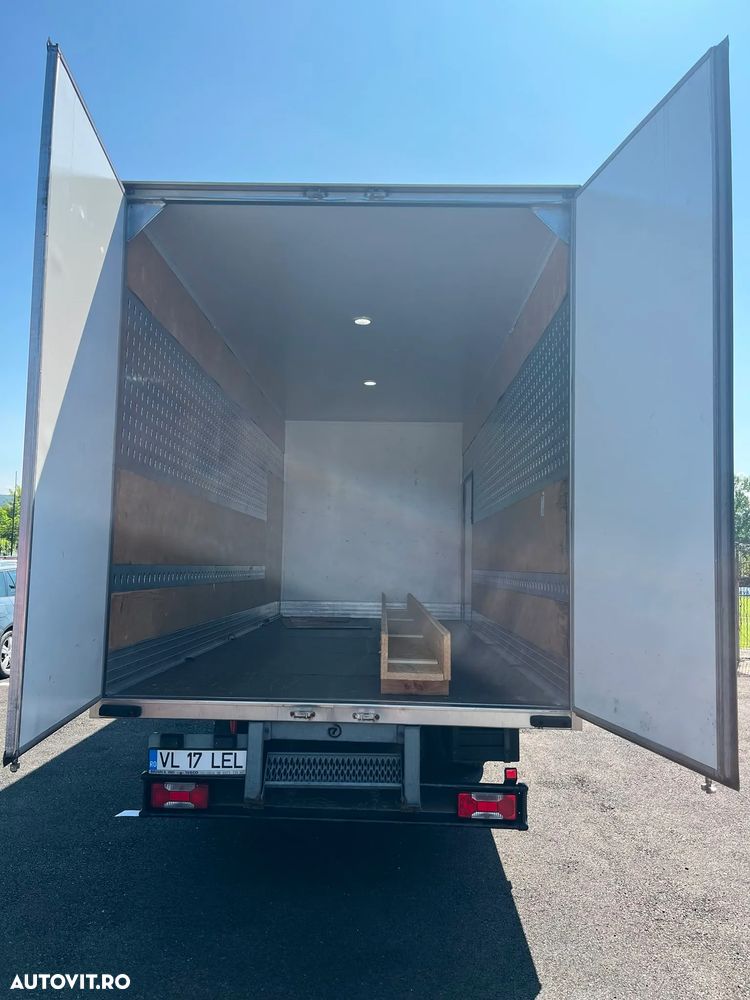 Iveco DAILY - 7