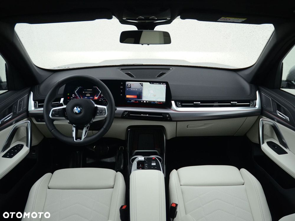 BMW X1 - 4