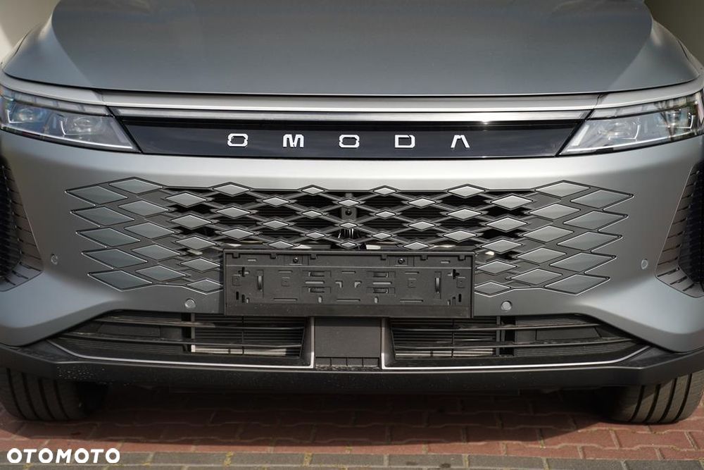 Omoda 9 1.5 Super Hybrid Exclusive AWD - 12