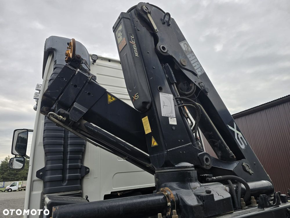 Volvo FH 440 6x2 - 13