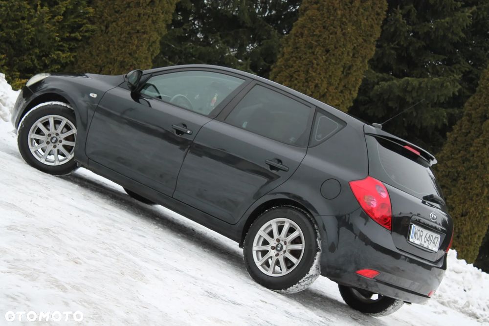 Kia Ceed 2.0 Optimum - 12