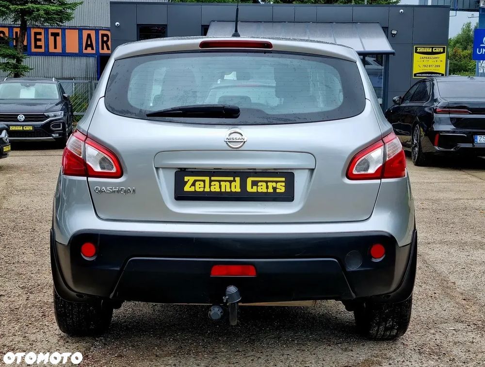 Nissan Qashqai 2.0 4 x 4 CVT tekna - 6