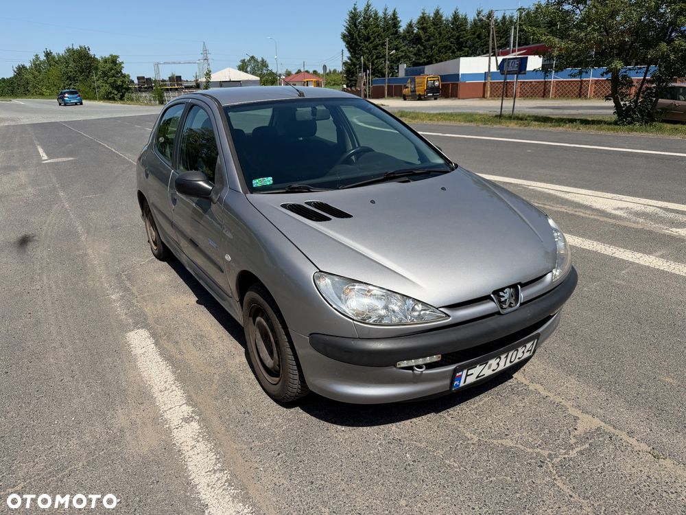 Peugeot 206 1.1 Mistral - 2