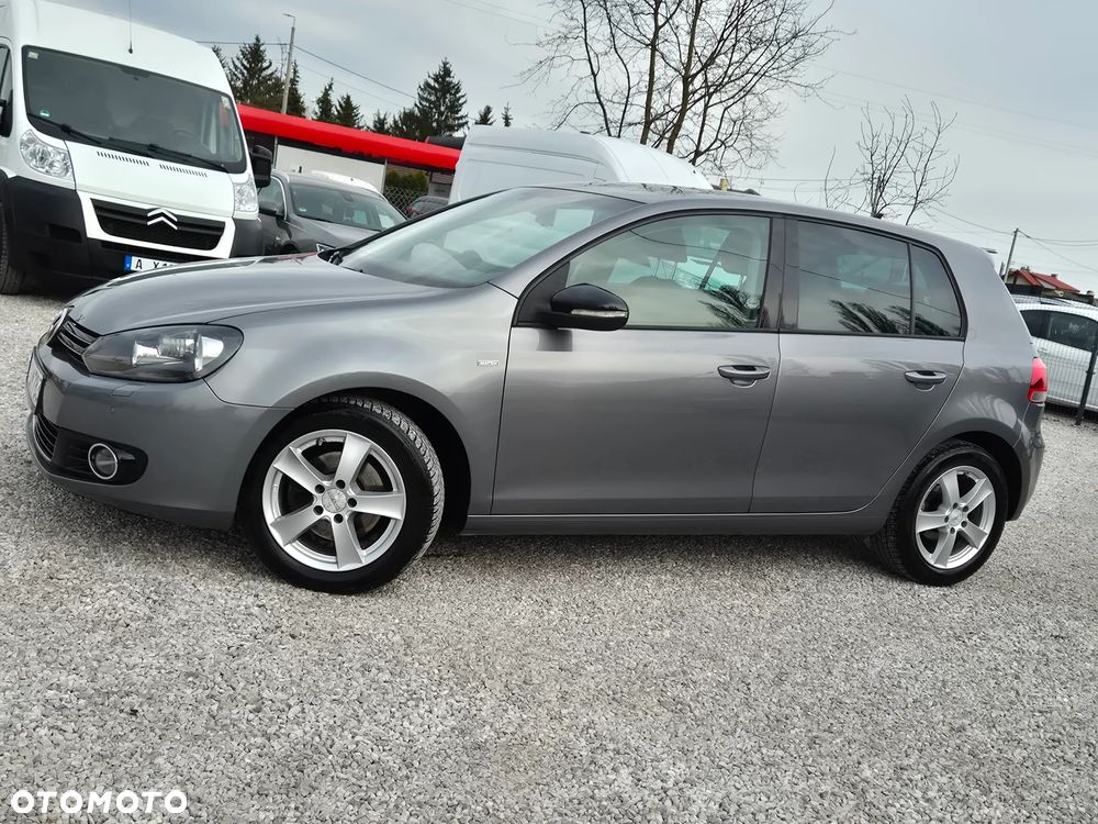 Volkswagen Golf 2.0 TDI DPF DSG MATCH - 5