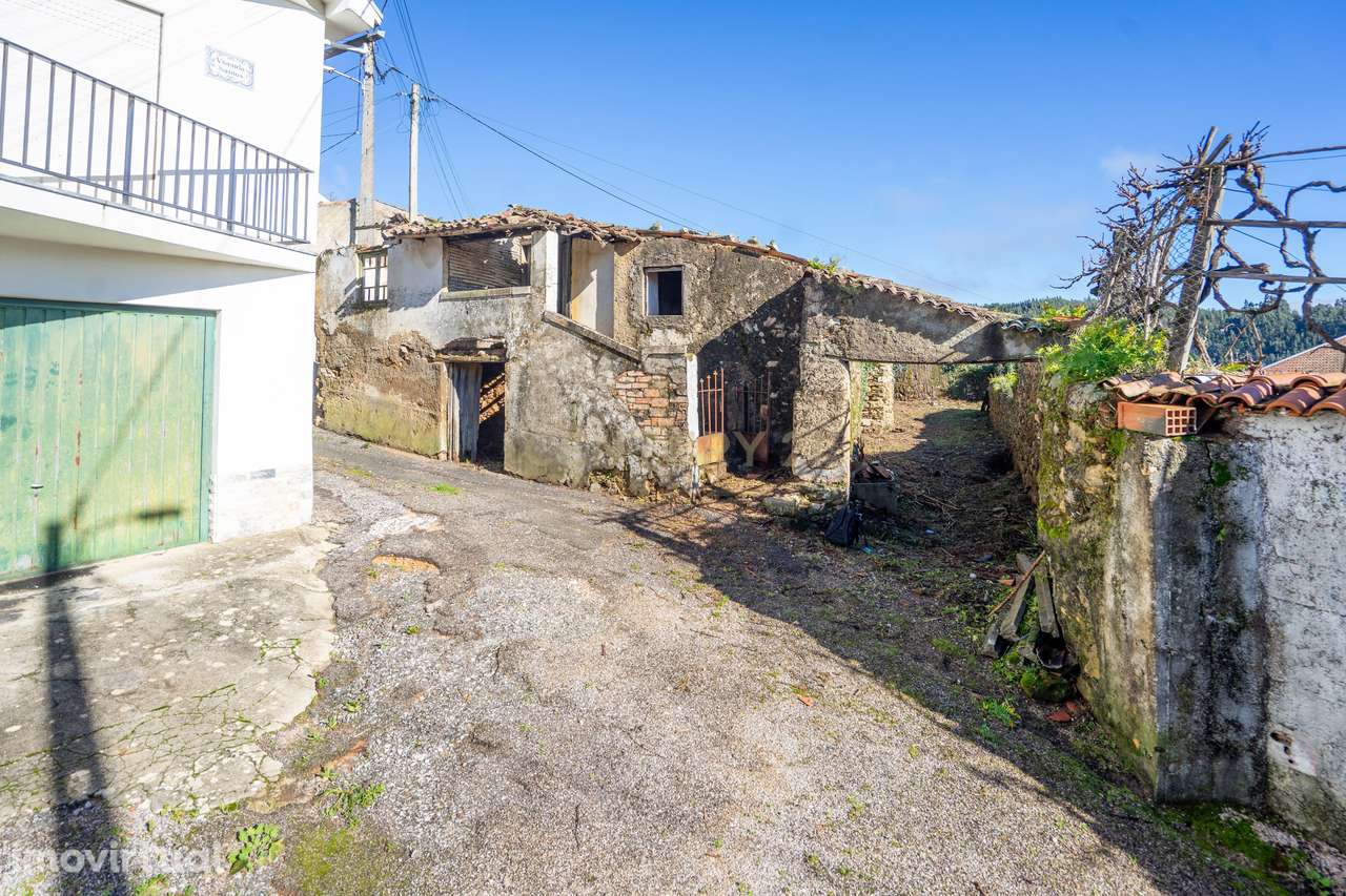 Moradia para reconstruir com Terreno, em Góis - Grande imagem: 3/23