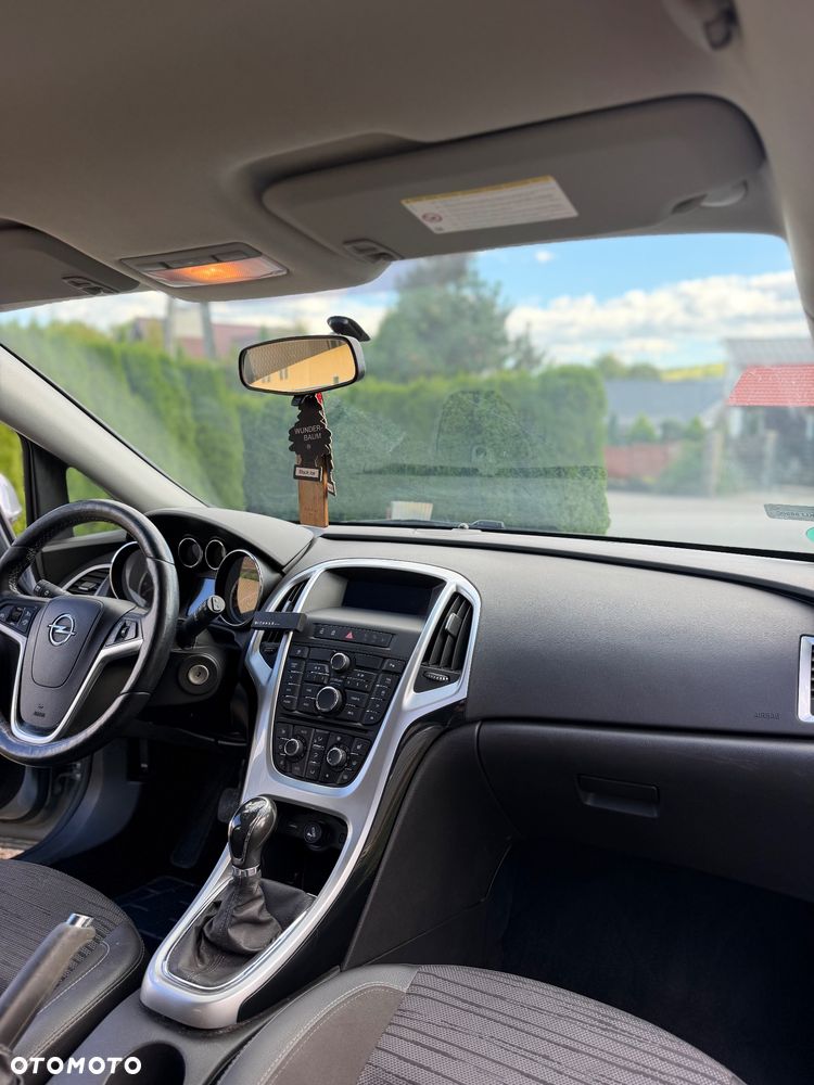 Opel Astra 1.6 Active EU6 - 14