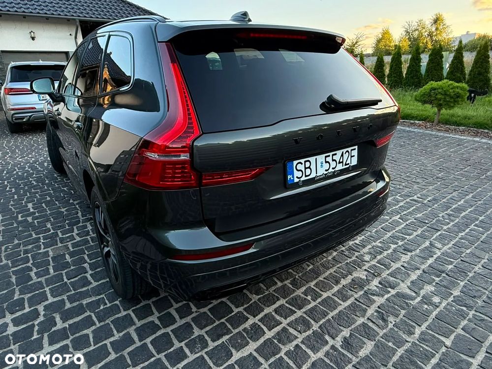 Volvo XC 60 D5 AWD R-Design - 5