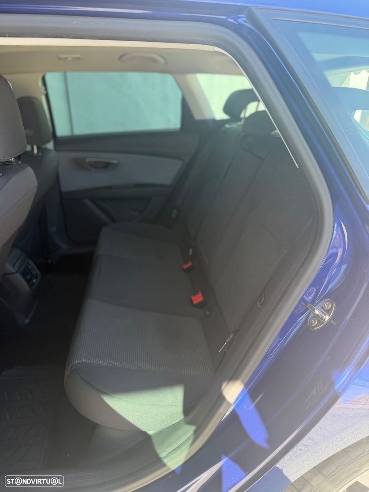 SEAT Leon ST 1.6 TDI Reference S/S - 10