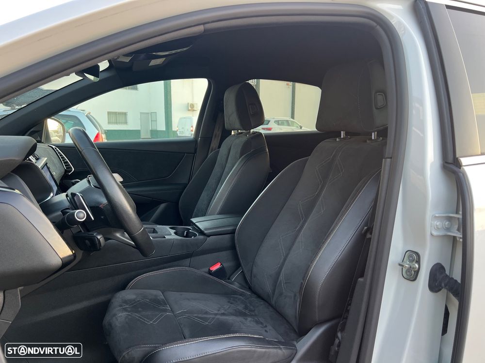 DS DS7 Crossback 1.5 BlueHDi Performance Line EAT8 - 23