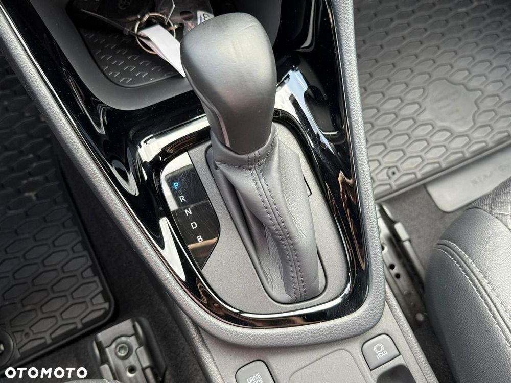 Toyota Yaris Hybrid 1.5 Executive - 28