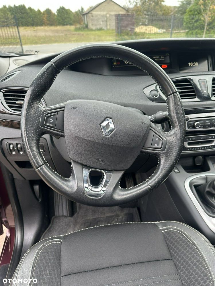 Renault Scenic - 21