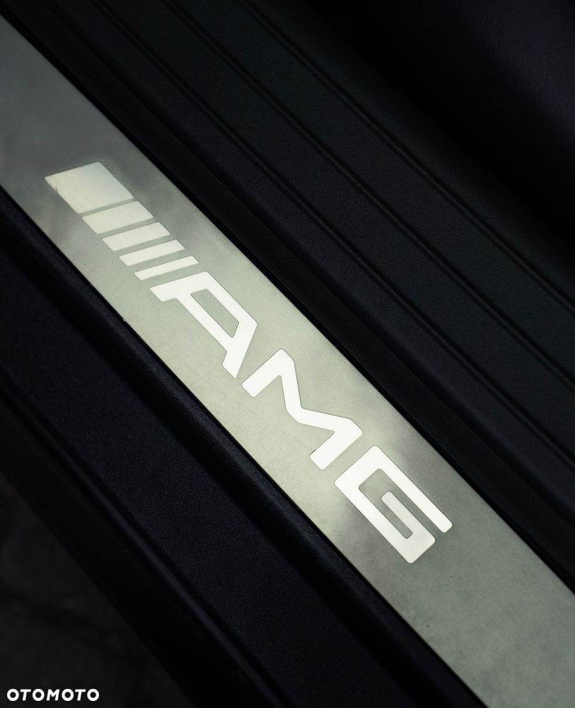 Mercedes-Benz SL - 30
