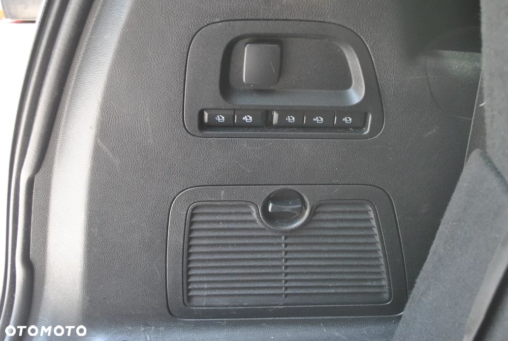 Ford S-Max 2.0 TDCi Titanium PowerShift - 16