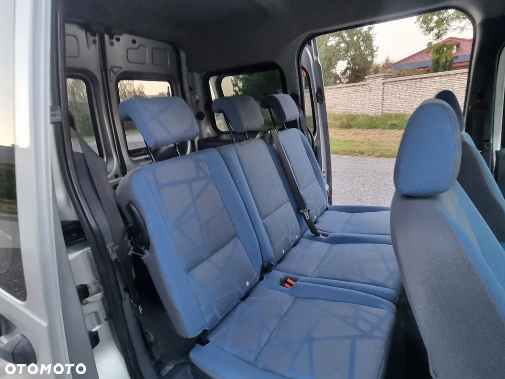 Ford Transit Connect 200 SWB Limited - 12