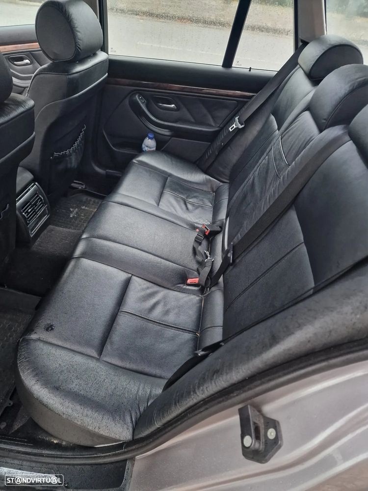 BMW 520 d Touring - 7