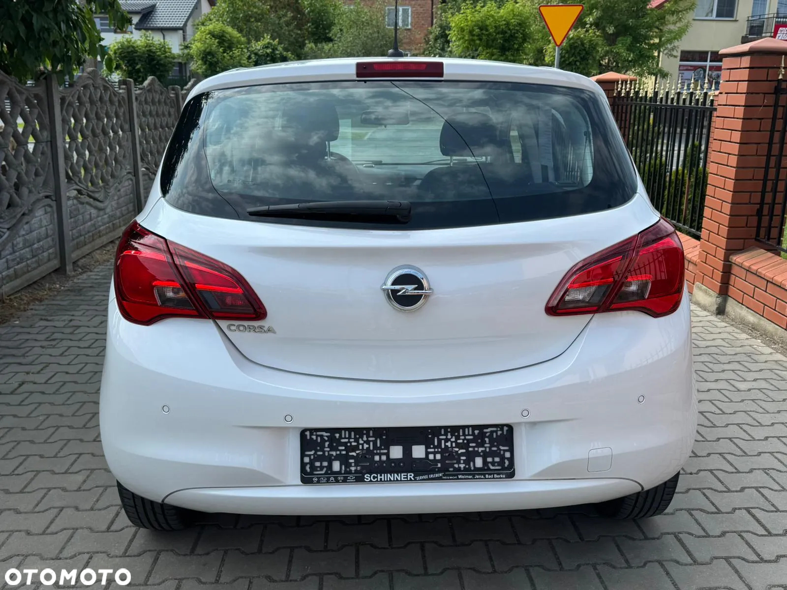 Opel Corsa 1.4 Color Edition - 4