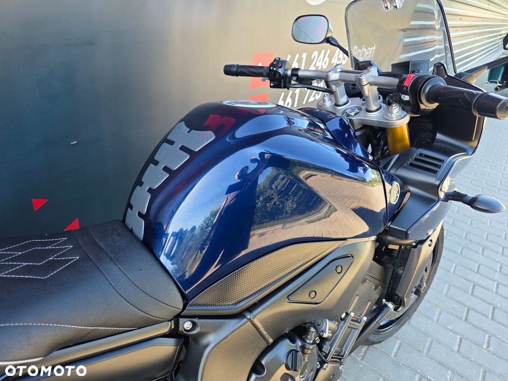 Yamaha FZ - 25