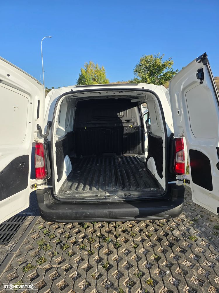 Peugeot Partner Asphalt 1.5 Blue HDi L2 XL - 13