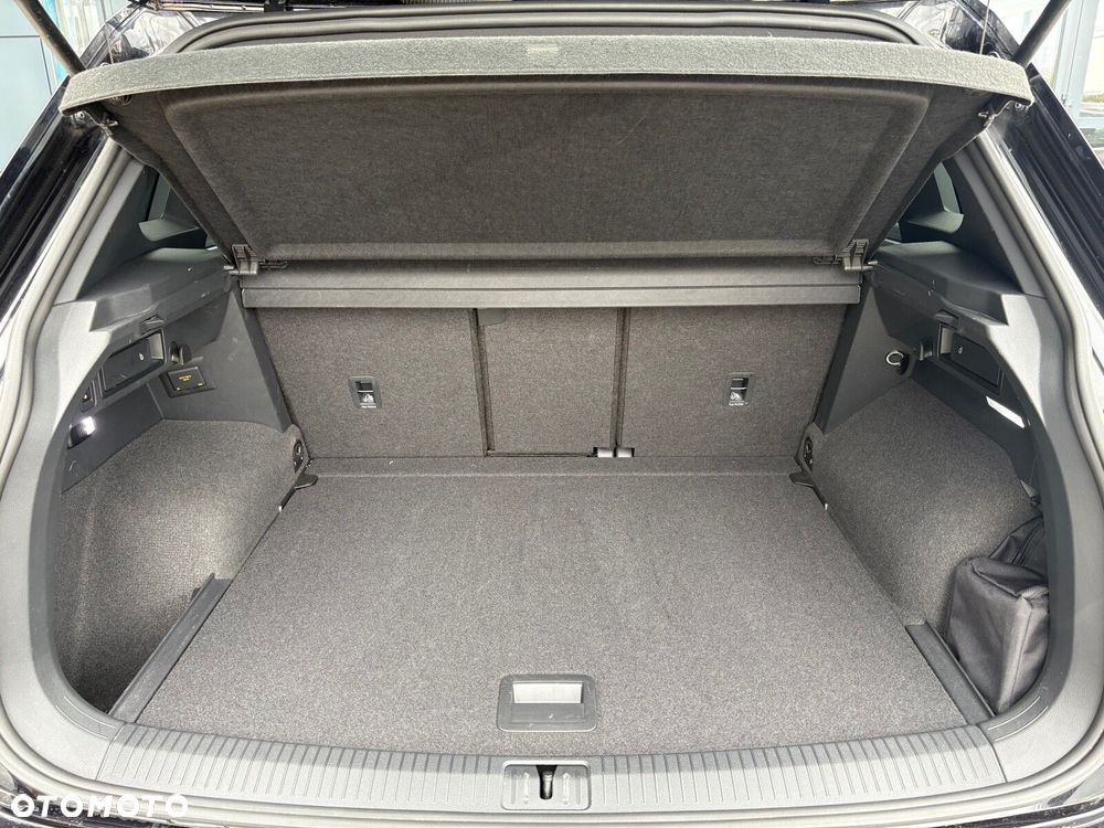 Volkswagen Tiguan - 20