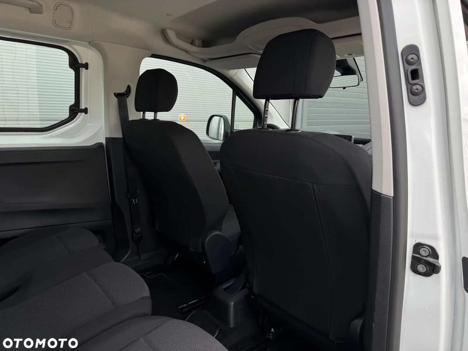 Toyota Proace City Verso 1.2 D-4T Business - 30