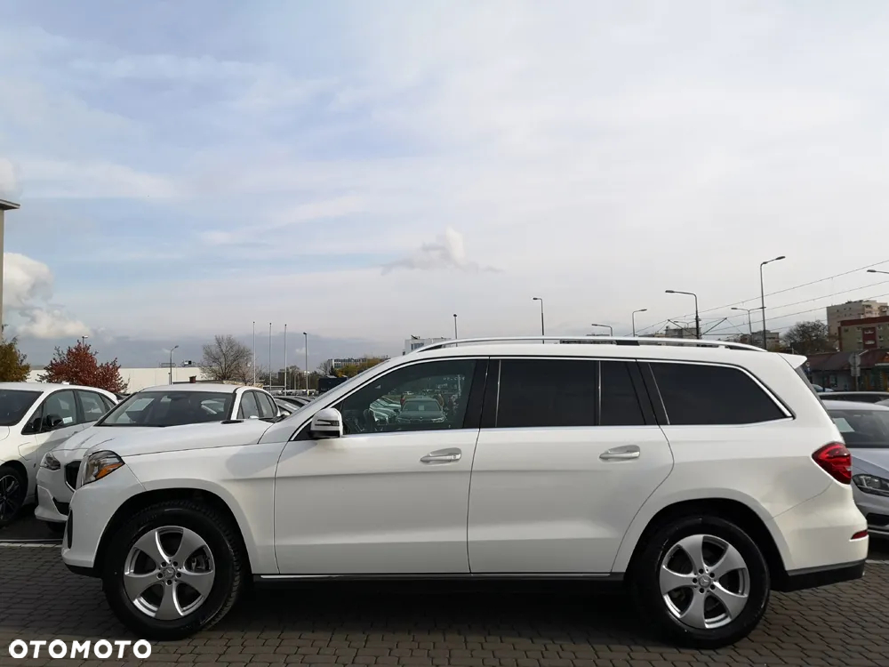 Mercedes-Benz GLS - 6