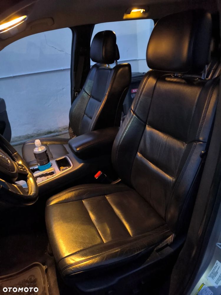Jeep Grand Cherokee - 9