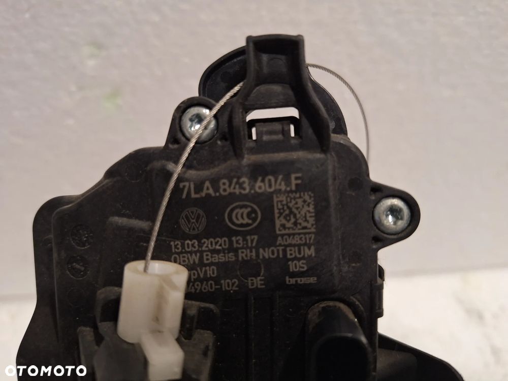 VW T6.1 ZAMEK DRZWI TYŁ PRAWE Z INSTALACJĄ 7LA843604F - 3