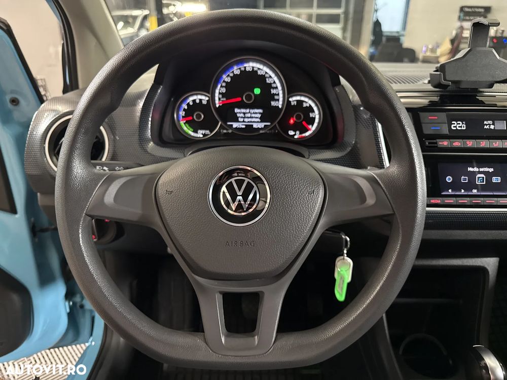 Volkswagen up! - 17
