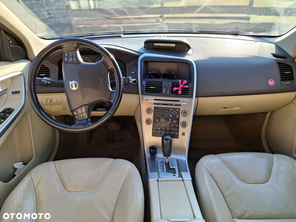 Volvo XC 60 2.4D AWD - 6