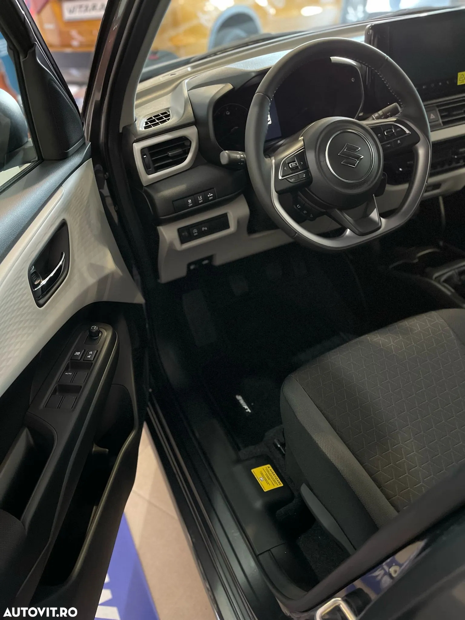 Suzuki Swift M-Hybrid 1.2 Passion - 8