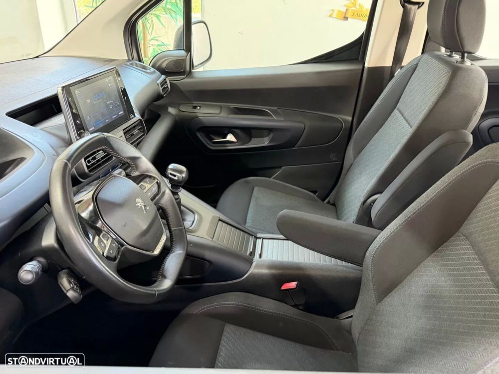 Peugeot Rifter 1.2 PureTech Active - 24