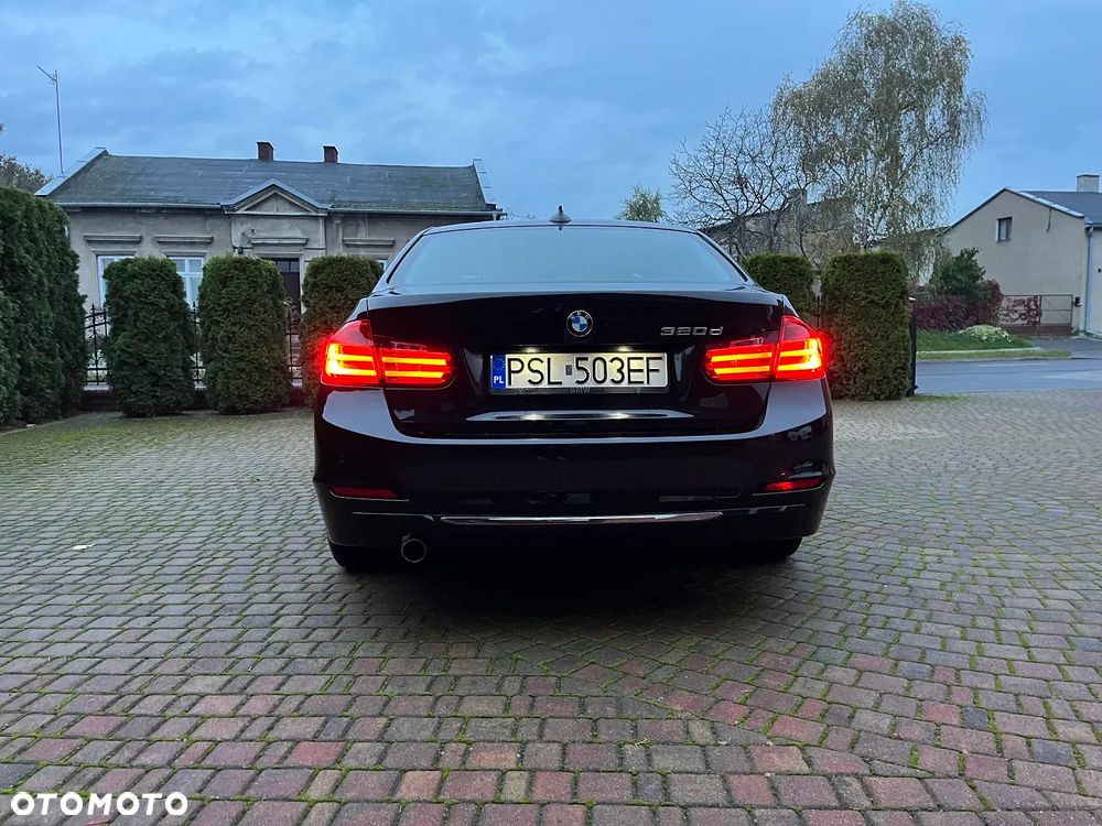 BMW Seria 3 320d Efficient Dynamic Edition Blue Performance Luxury Line - 3