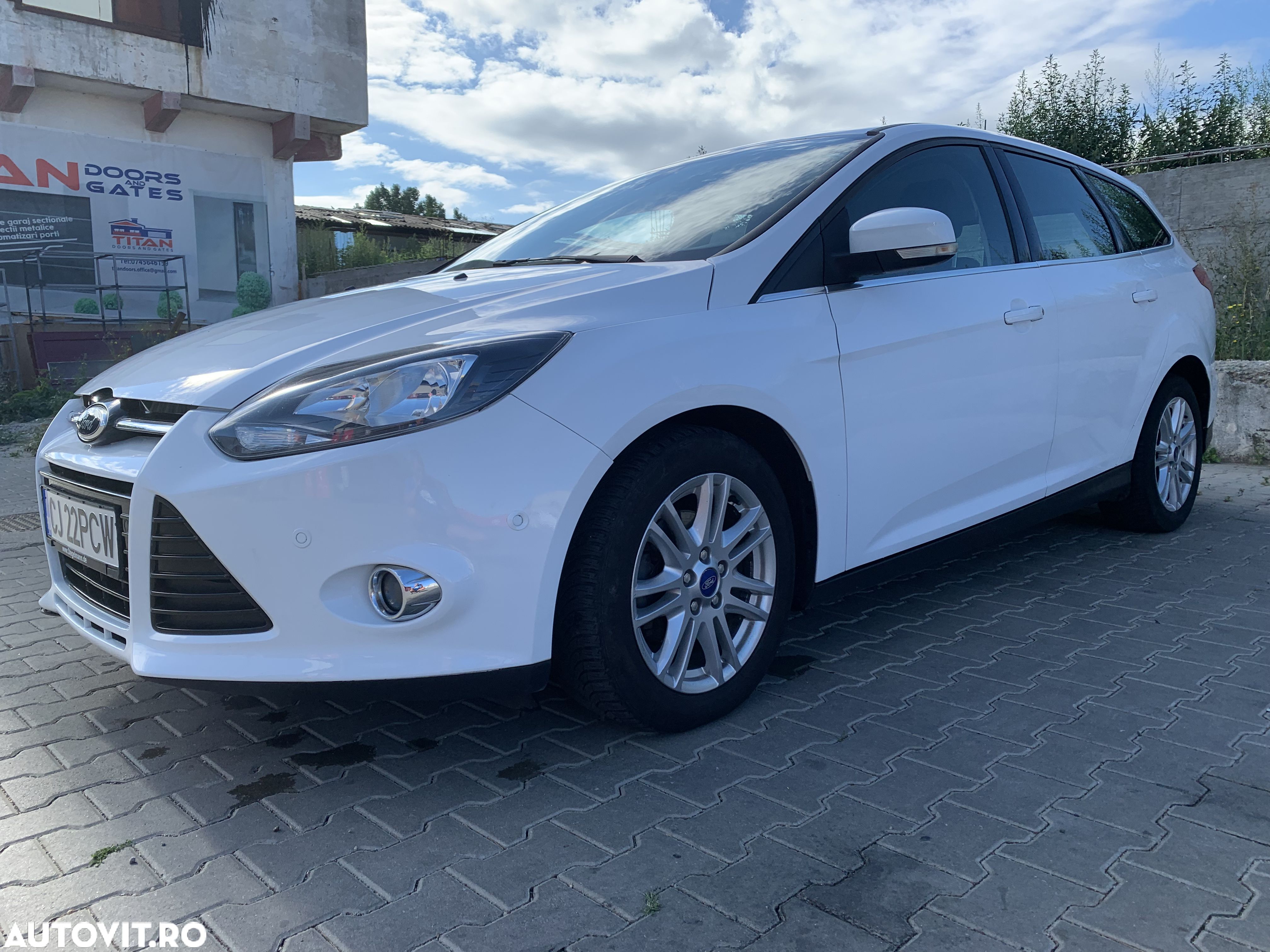 Ford Focus Turnier 1.6 TDCi DPF Start-Stopp-System Titanium - 1