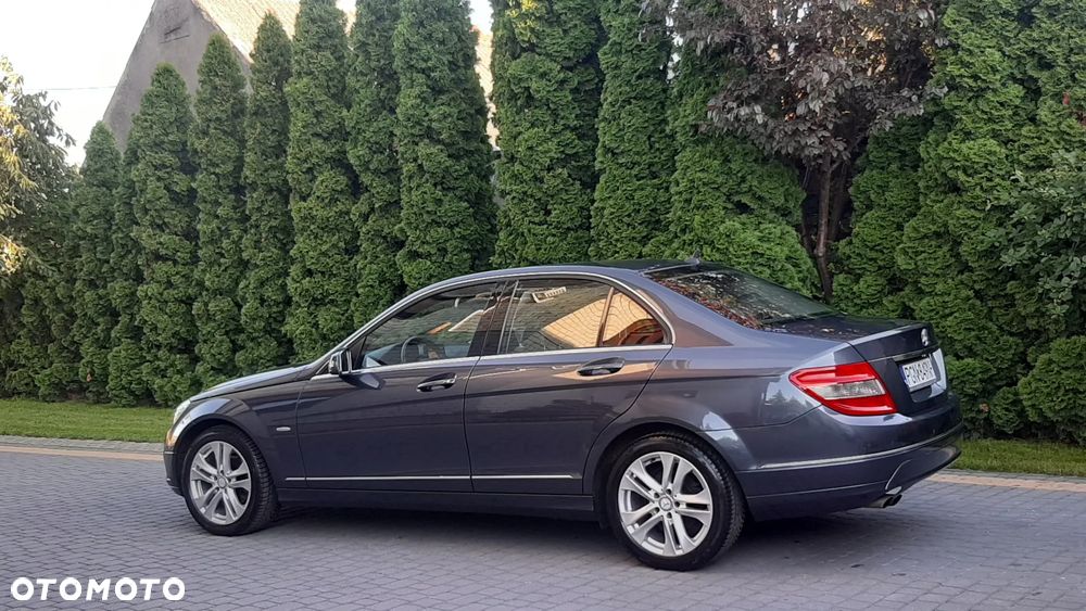 Mercedes-Benz Klasa C 180 Kompressor BlueEFFICIENCY Avantgarde - 13