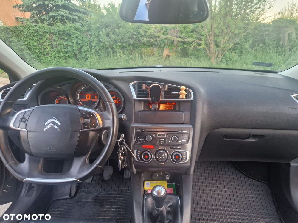 Citroën C4 1.6 HDi Attraction - 2