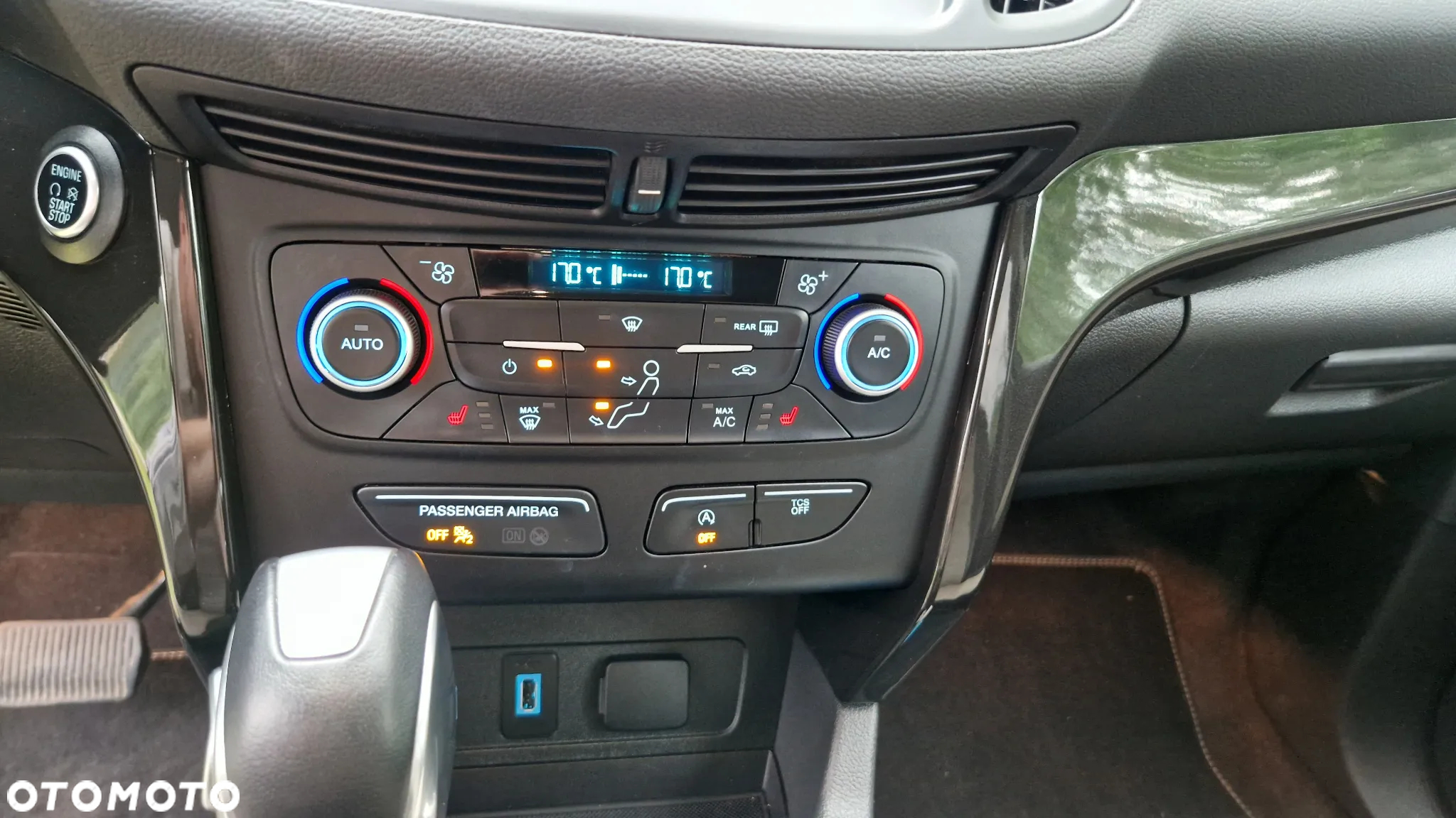 Ford Escape 1.5 EcoBoost AWD SE - 24