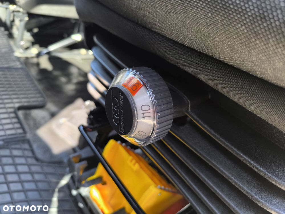 Iveco Daily 70C18 Sypialnia 2 Łóżka, WINDA!, 15 Palet, 2x Firana + Zsuwany Dach! - 32