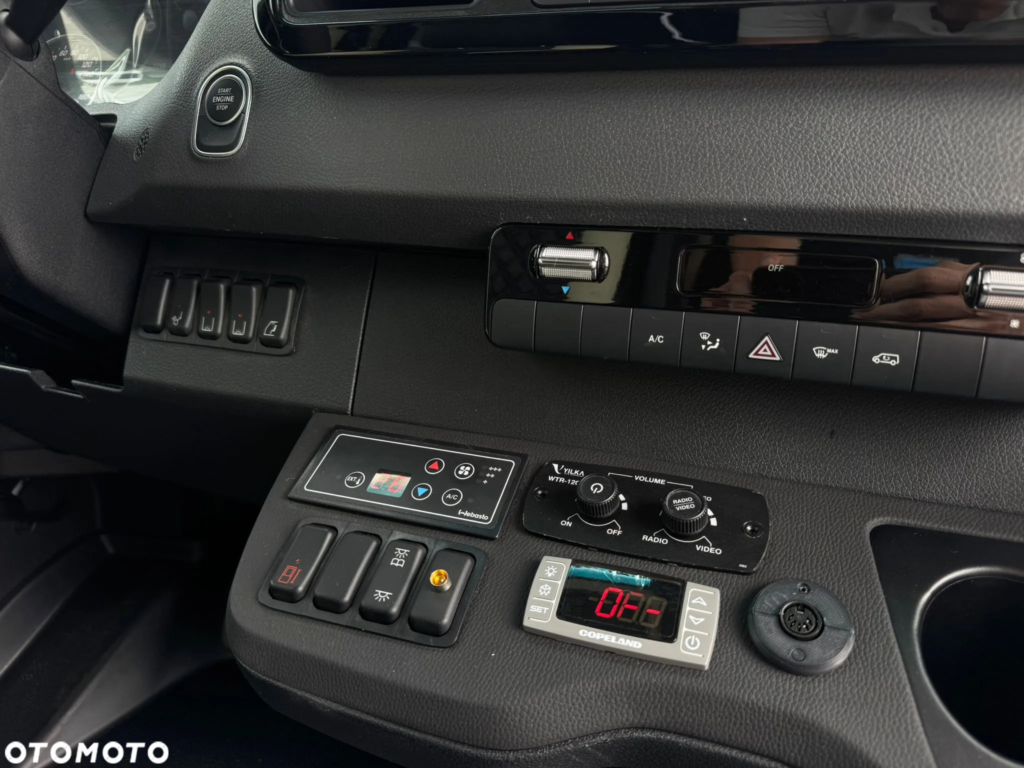 Mercedes-Benz Sprinter 517 - 16