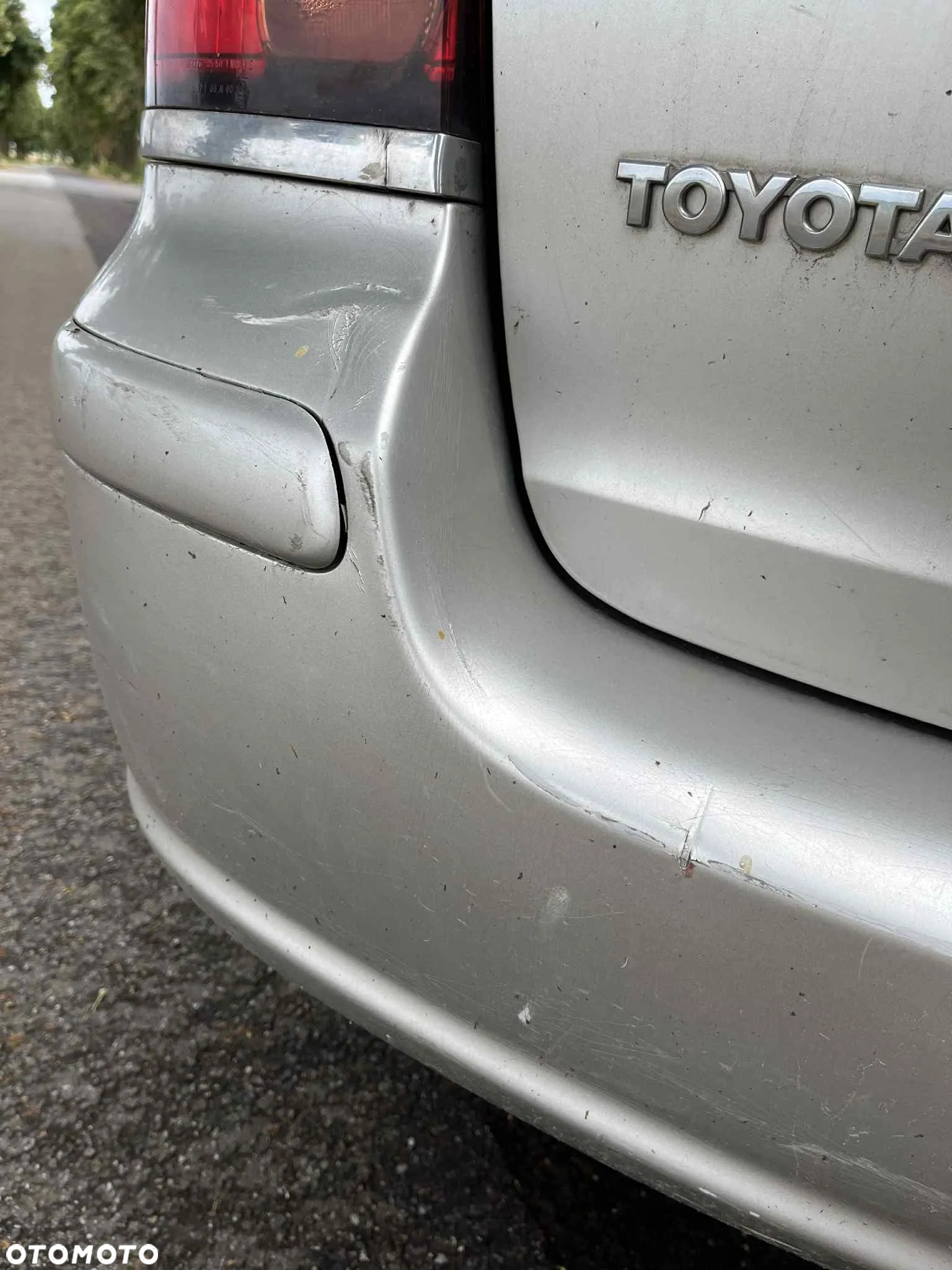 Toyota Avensis 2.0 D-4D Combi - 7