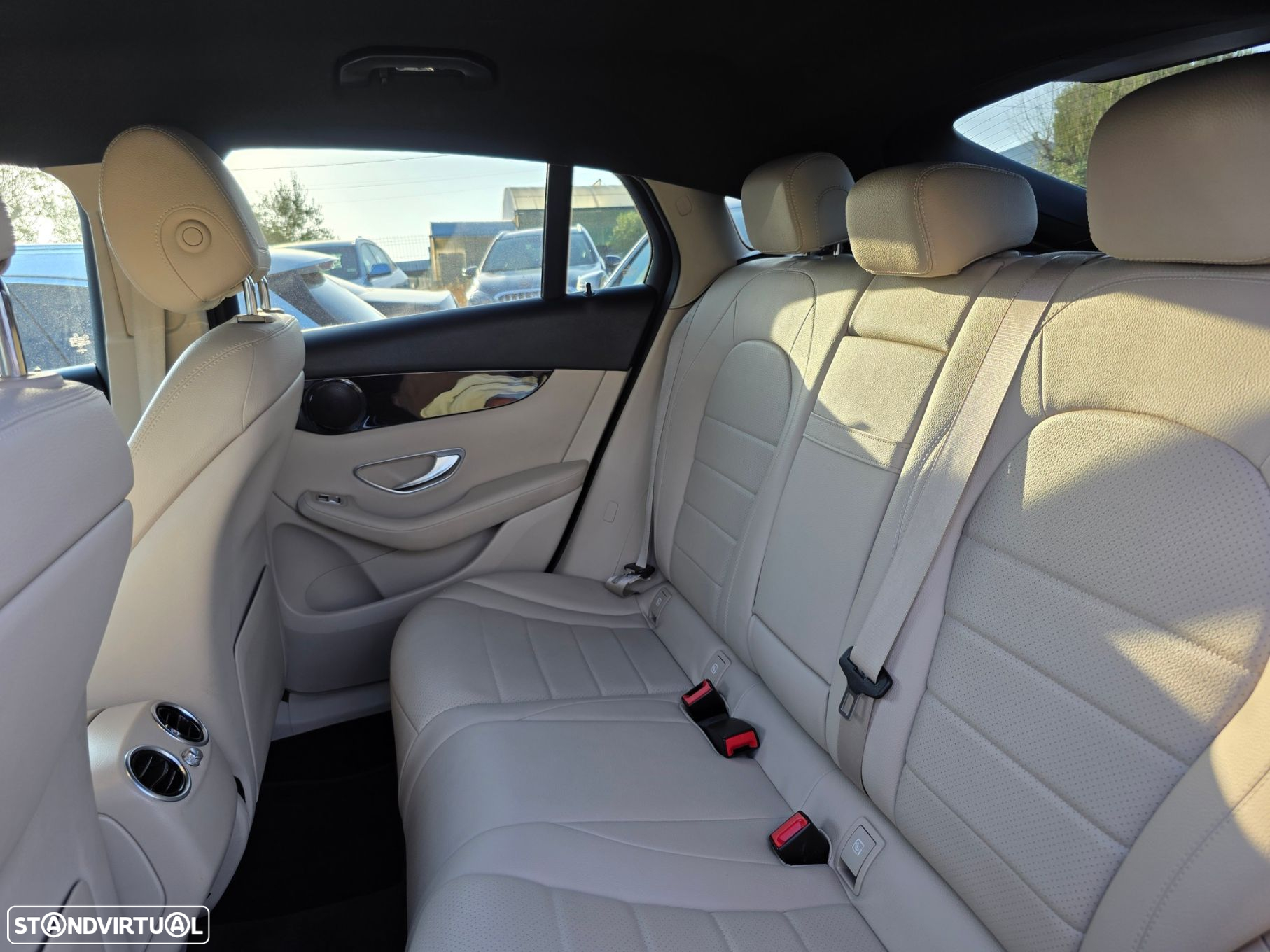 Mercedes-Benz GLC 300 - 7