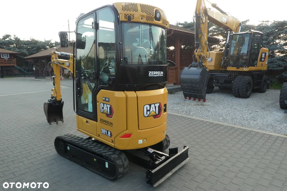 Caterpillar 301,8 KLIMATYZACJA - 4