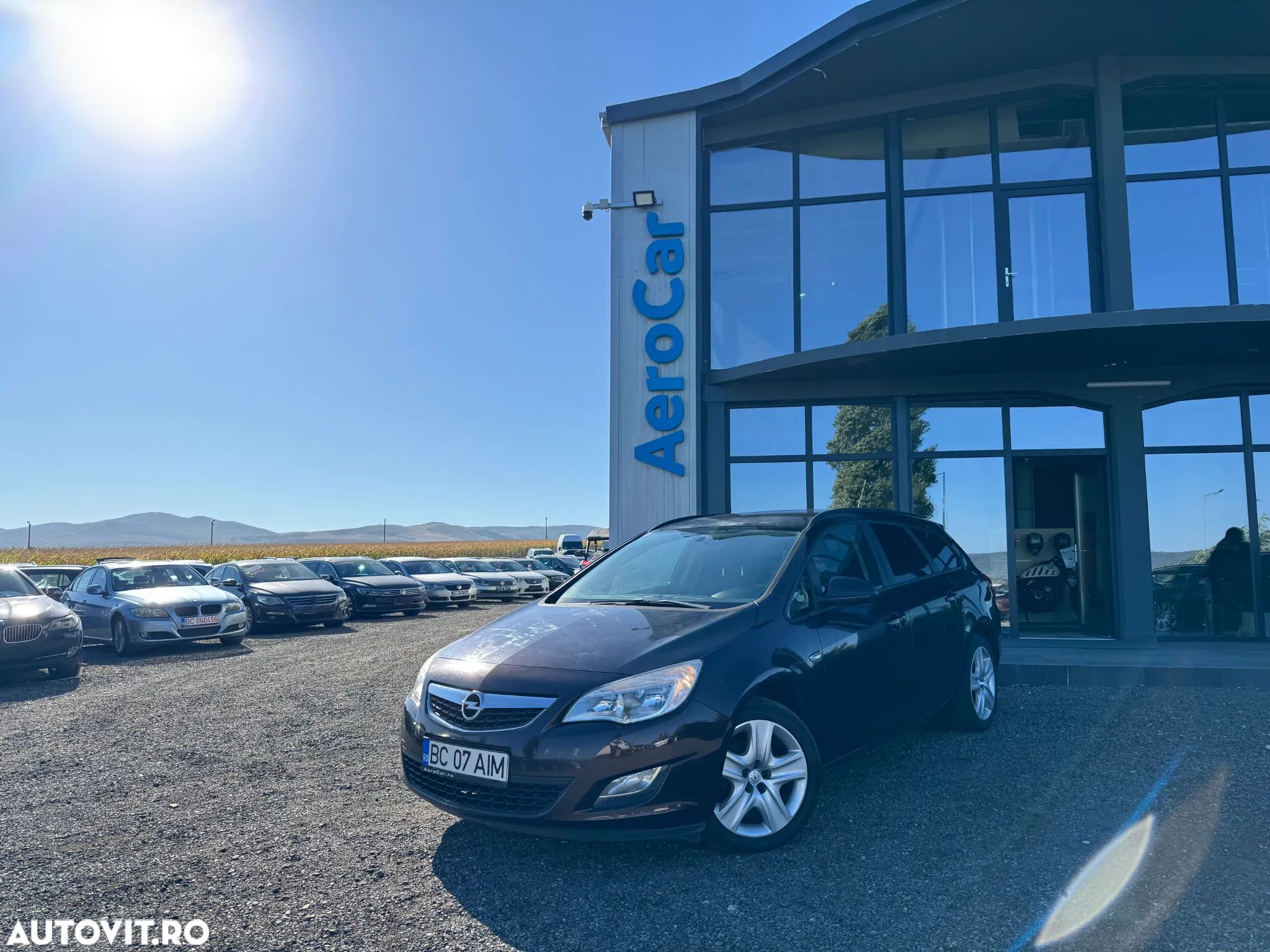 Opel Astra 1.4 ECOTEC Enjoy - 1