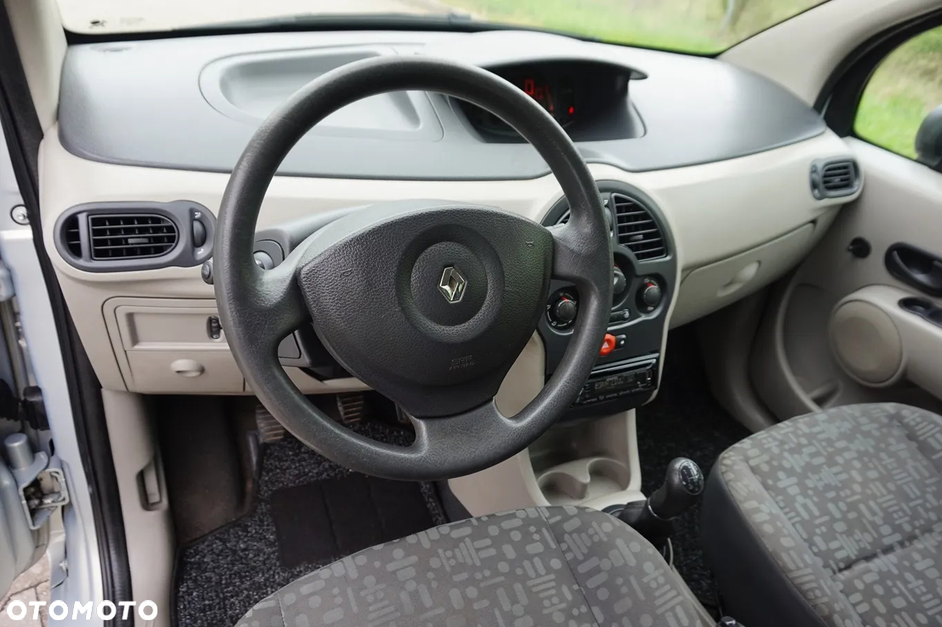 Renault Modus - 25