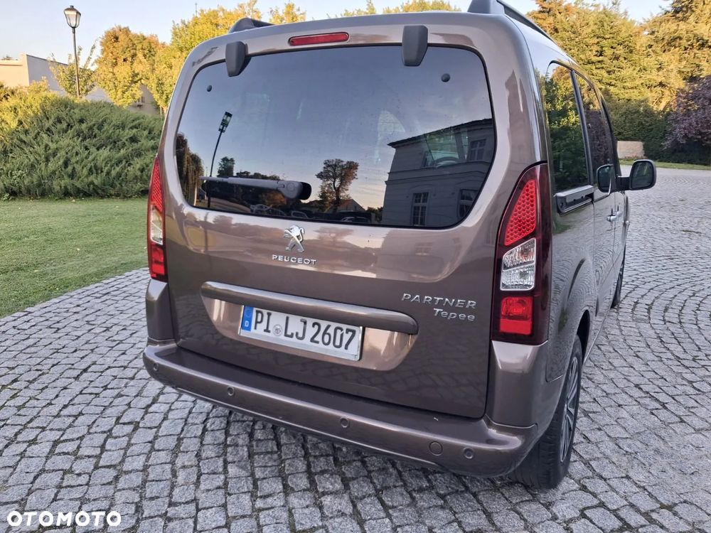 Peugeot Partner 120 VTi Style - 32